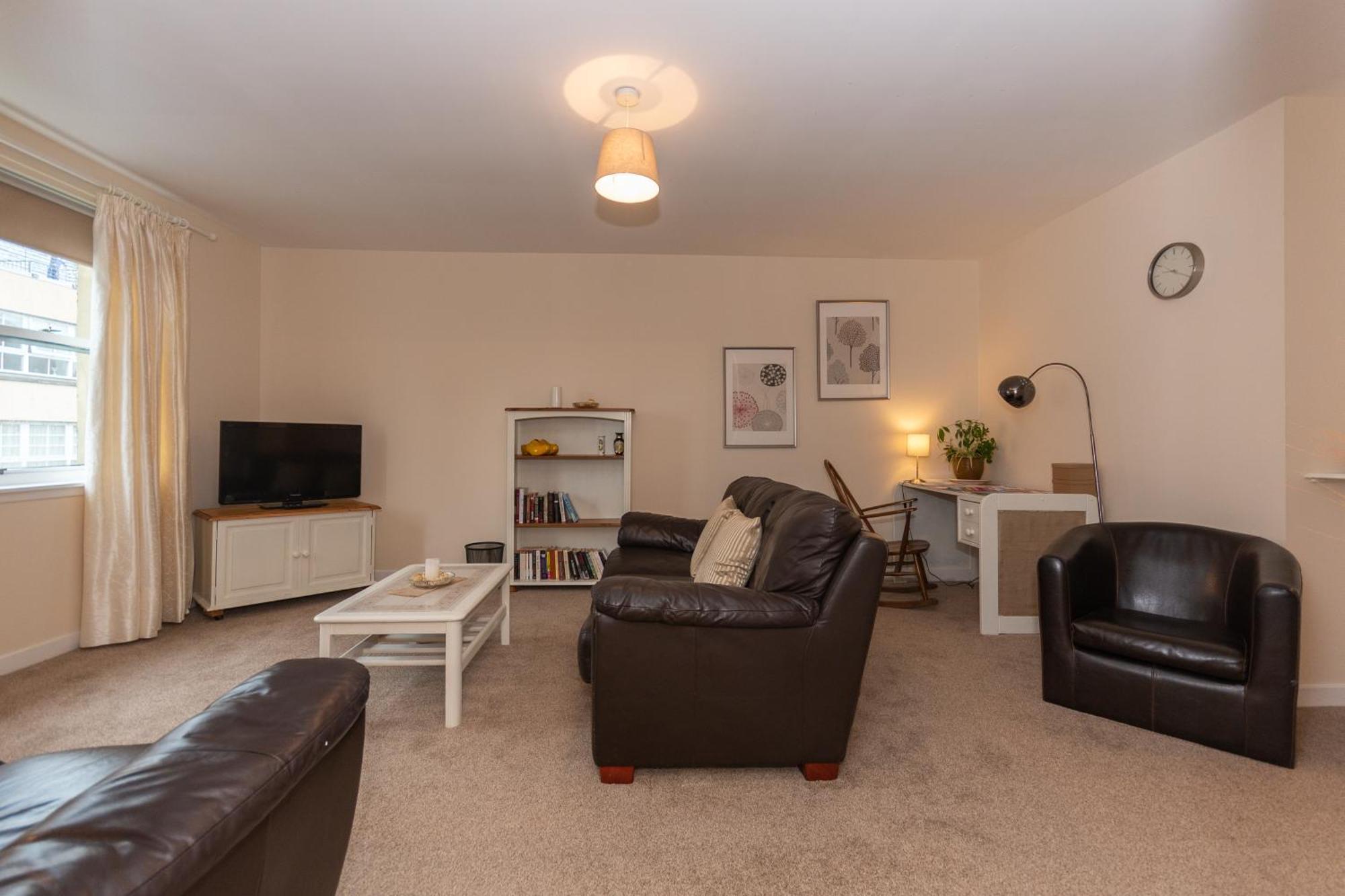 Central St Andrews 2 Bed Apartment - Free Parking Kültér fotó