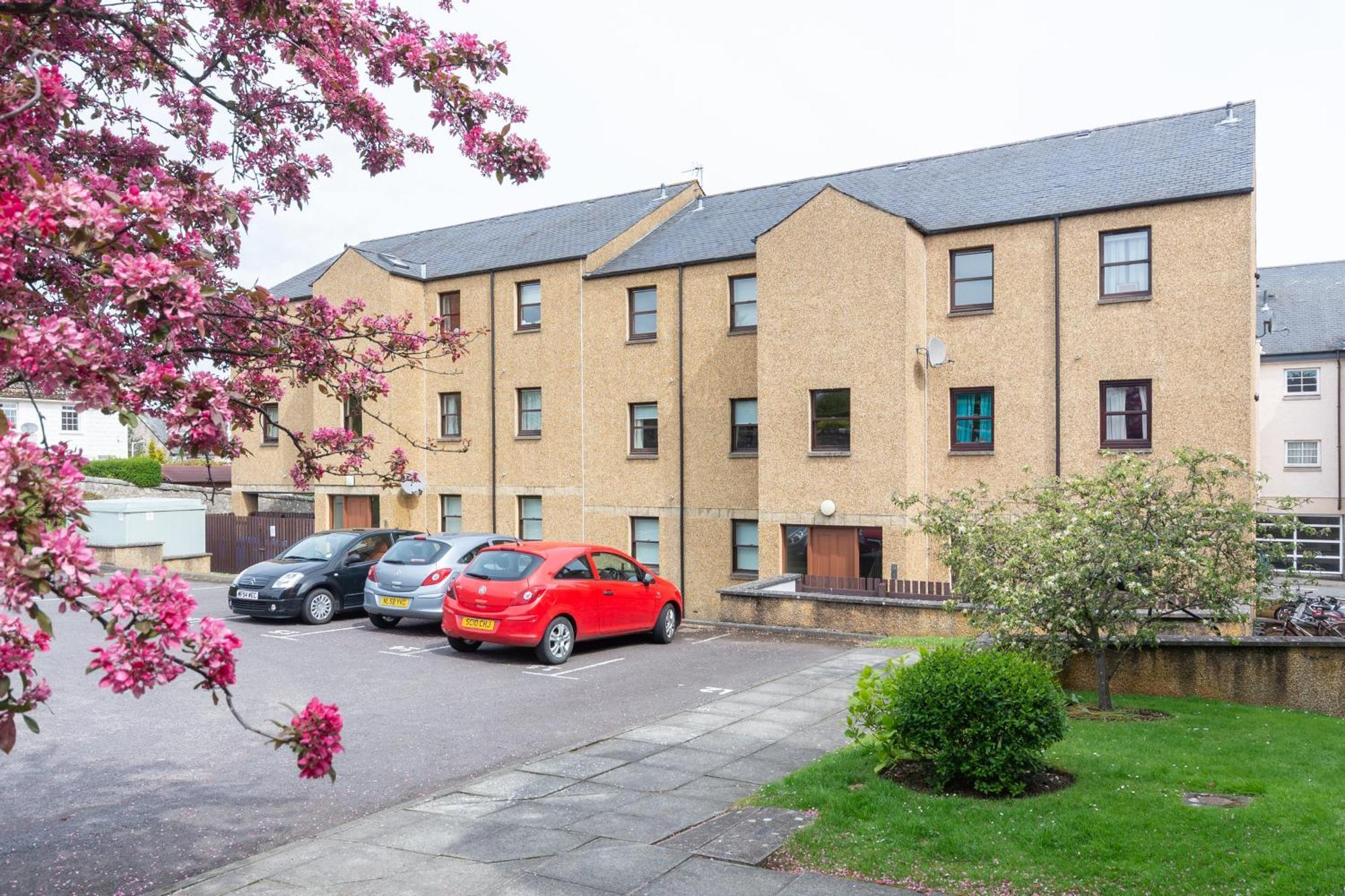 Central St Andrews 2 Bed Apartment - Free Parking Kültér fotó