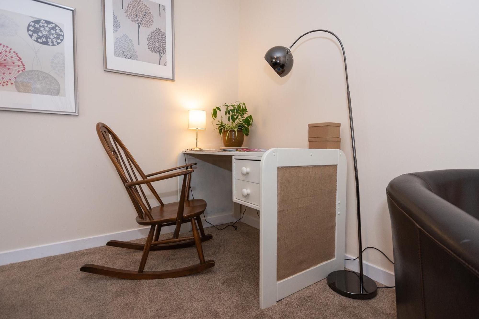 Central St Andrews 2 Bed Apartment - Free Parking Kültér fotó